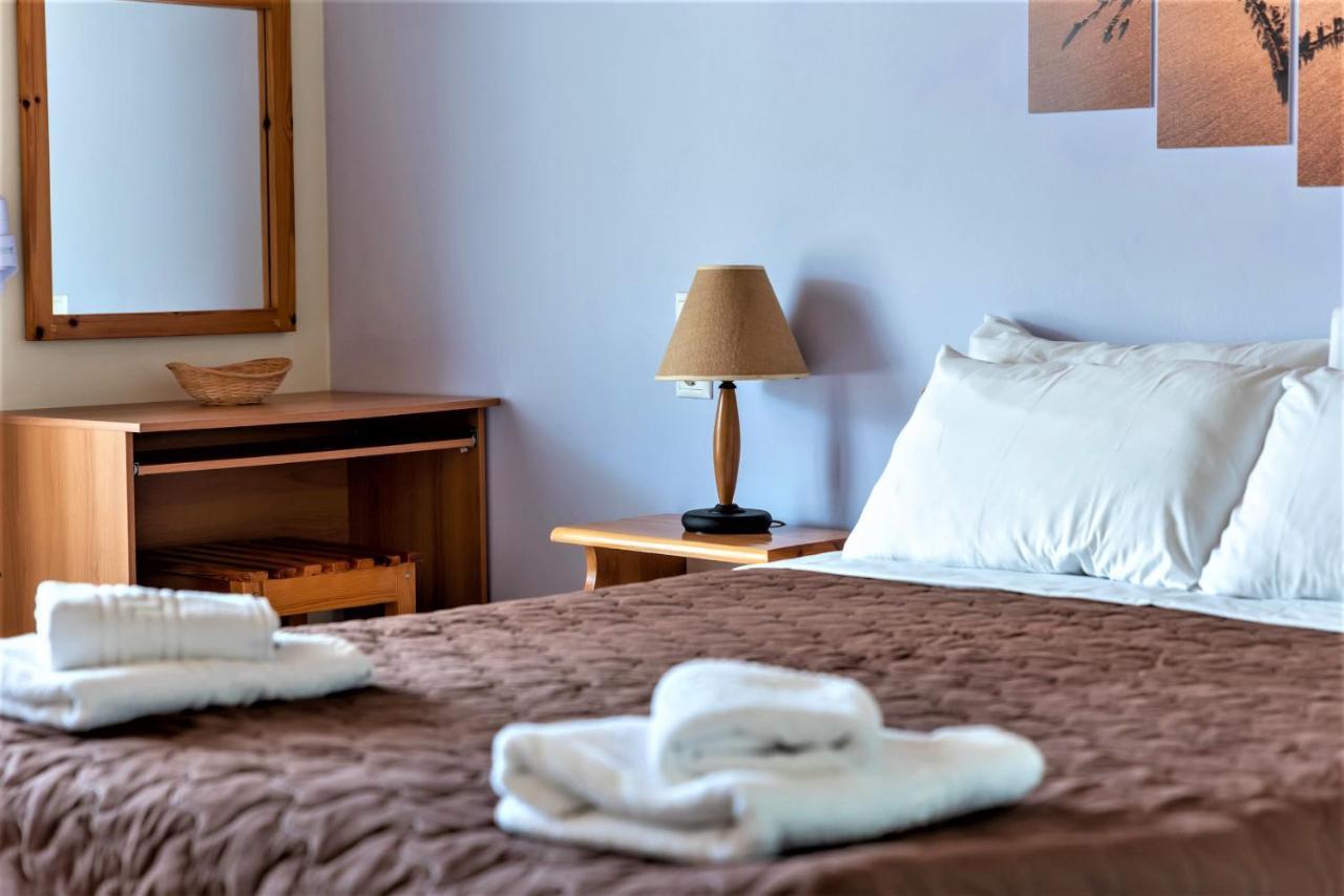 Zois Apartments Никиана Екстериор снимка