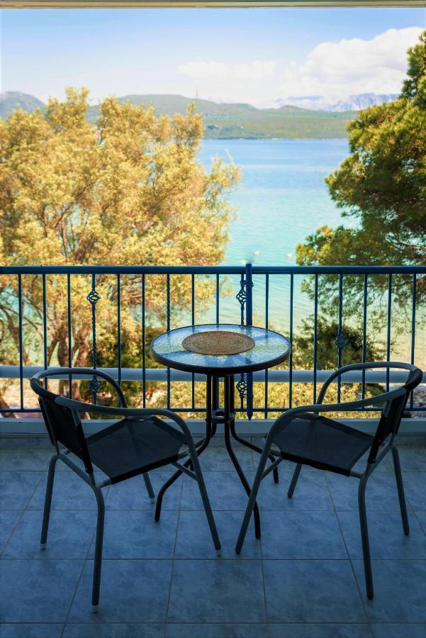 Zois Apartments Никиана Екстериор снимка