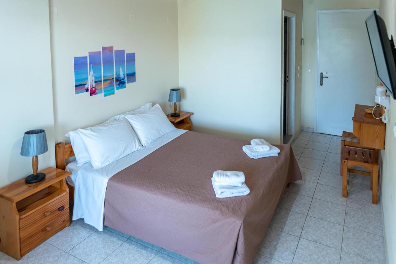 Zois Apartments Никиана Екстериор снимка
